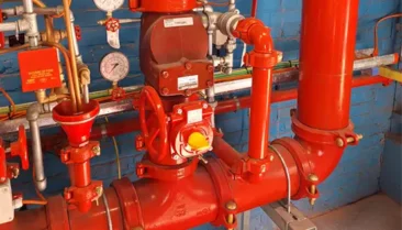 at-sprinklersysteem-in-een-industriele-omgeving